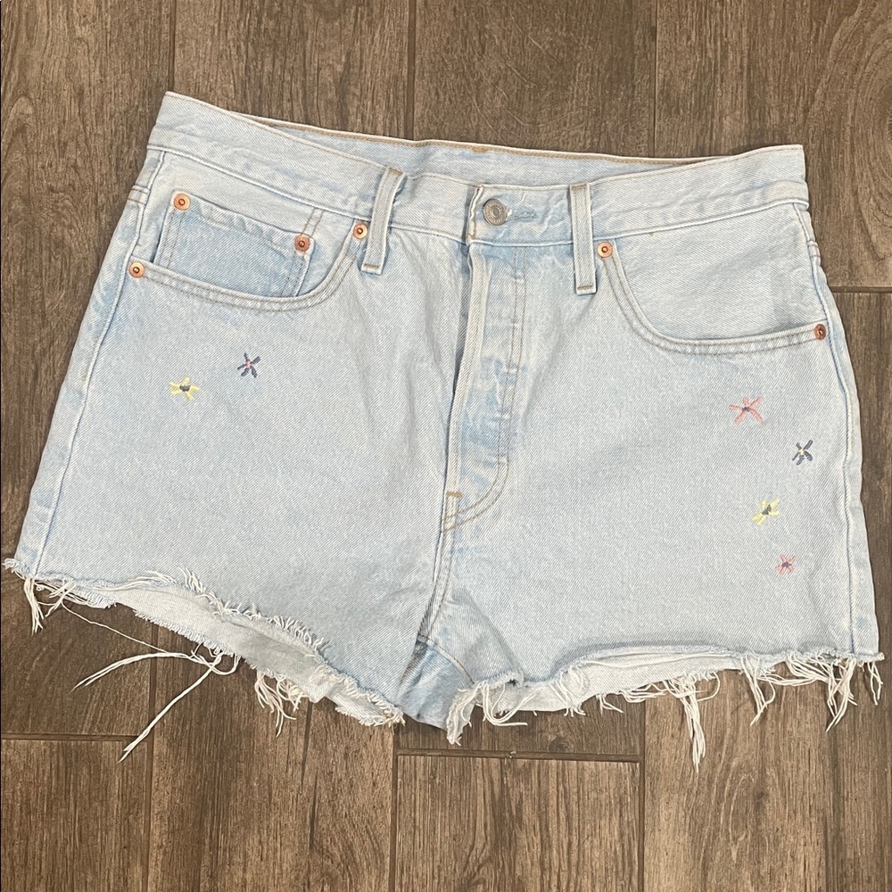 Levi's Sky Blue Denim Embroidered Daisies Frayed Shorts - Picture 2 of 5